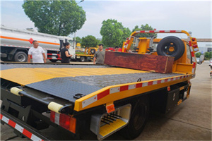 永定附近拖车电话号码服务